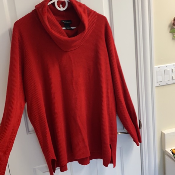 Red, Lane Bryant, cowl-neck sweater, size 22/24. - Picture 3 of 3